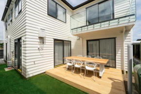 Auckland Cornwall Park Home